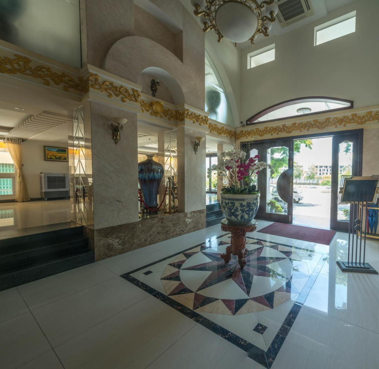 Hoang Linh Dan Hotel Da Nang Bagian luar foto